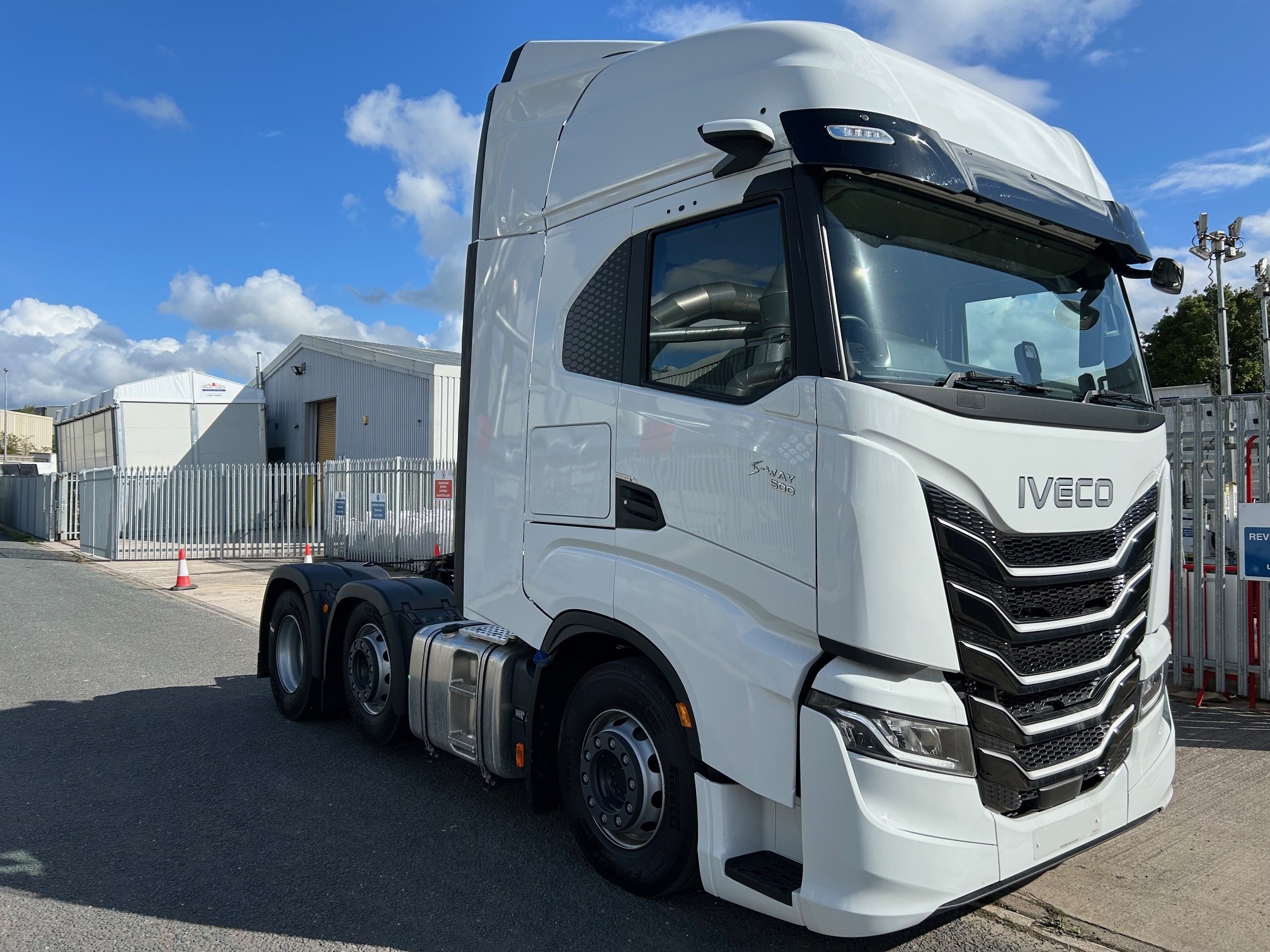 Iveco S-Way As440S50TX/P 6×2 Tractor Unit Thumbnail