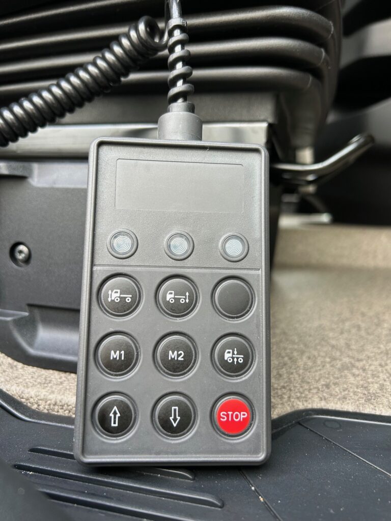 Brand-New Iveco S-Way AS440S58TX/FP 6 x 2 Tractor Unit Gallery Image 10