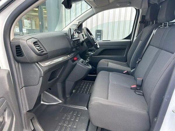 Fiat Scudo 1.5 Multijet L2 Euro 6 (s/s) 6dr Gallery Image 11