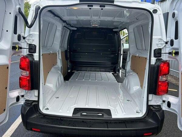 Fiat Scudo 1.5 Multijet L2 Euro 6 (s/s) 6dr Gallery Image 21