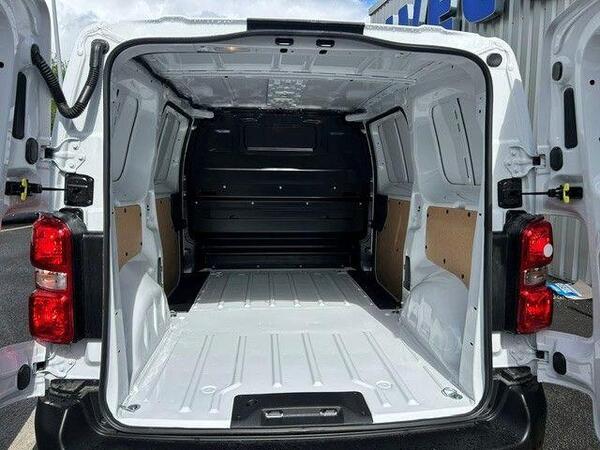 Fiat Scudo 1.5 Multijet L2 Euro 6 (s/s) 6dr Gallery Image 15