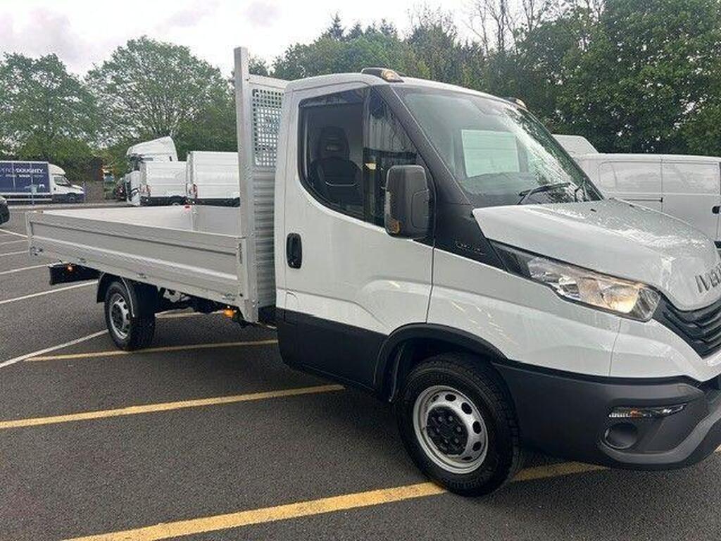 Iveco Daily 2.3D HPI 14V Business 35S 3750 LWB Dropside Thumbnail